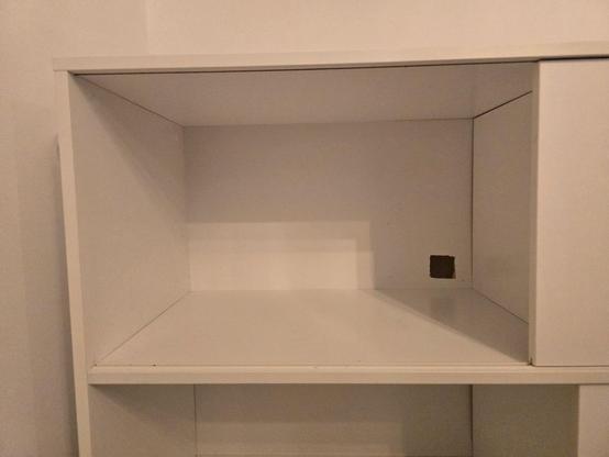 Image showing one small hole in the back of the top left segment.