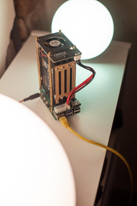 ScreenSaverGallery's solar powered archive.